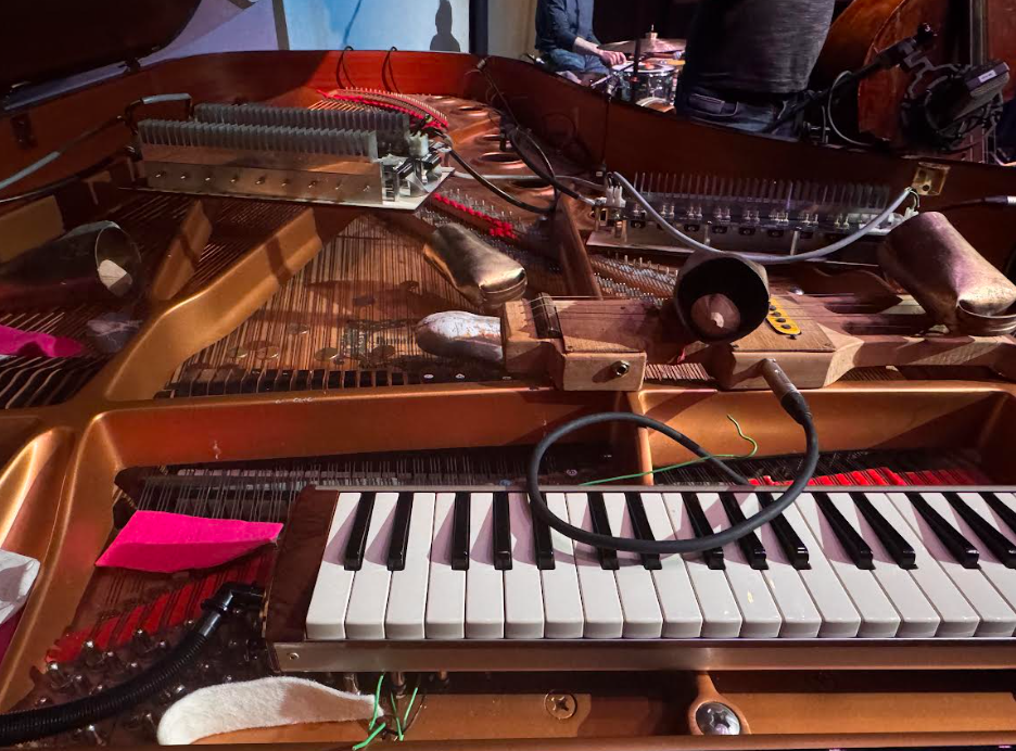 Expanded instrumental ecologies | Ecologias instrumentais expandidas